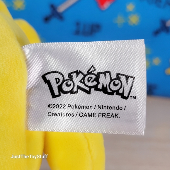 Jazwares Pokemon Pikachu w/ Pumpkin 8" Halloween Video Game Collectible Plush - Picture 8 of 11